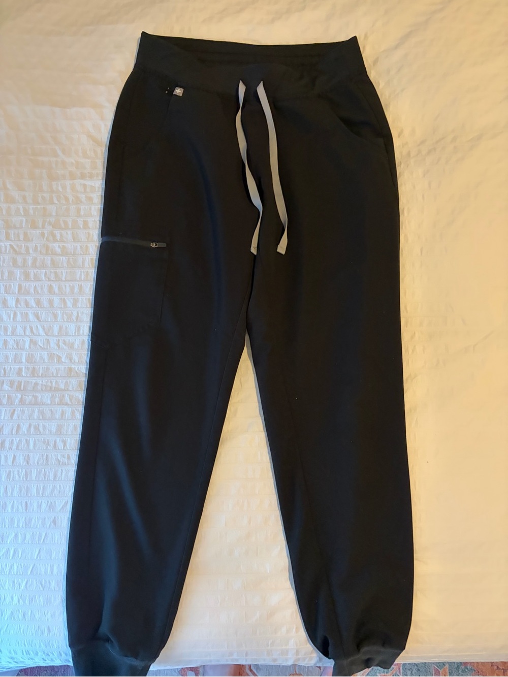 FIGS jogger scrub bottoms